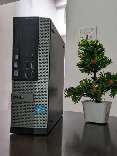 Dell 790 Desktop PC, Intel i5 2400 3.1G CPU, 8GB RAM, 500GB HDD, 120GB SSD DVD, Windows 10 - Refurbished